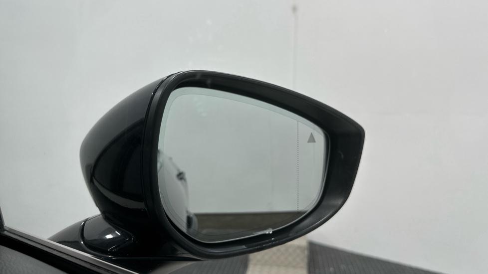 Blind Spot Monitoring System 