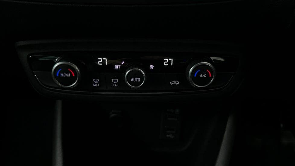 Air Conditioning / Dual Climate Control 