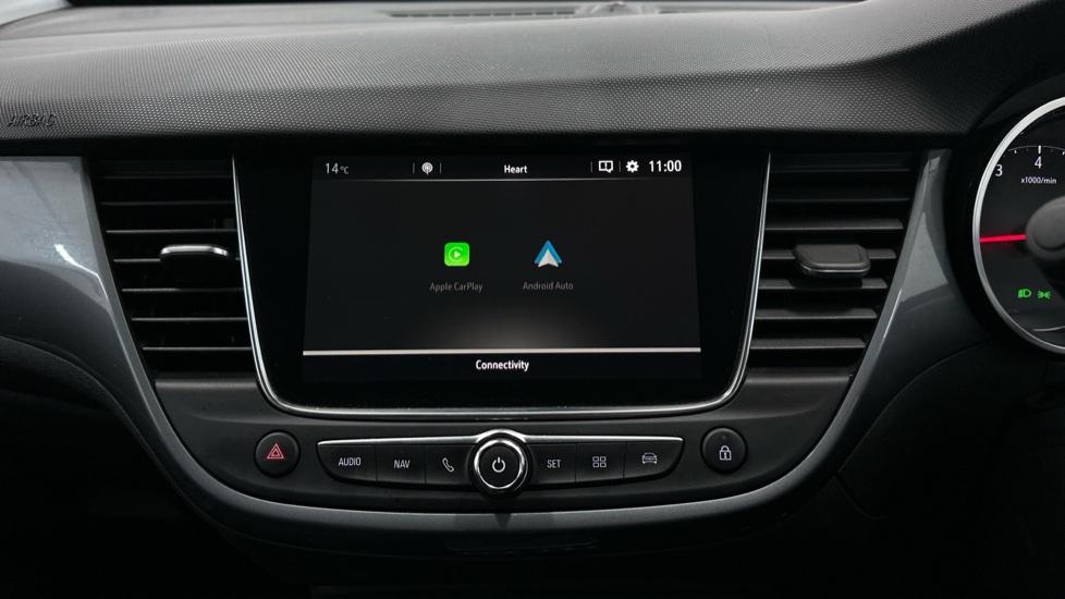 Apple Car Play & Android Auto