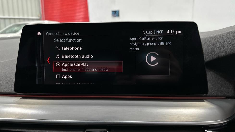 Apple CarPlay 