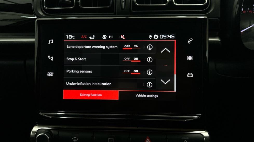 Lane Assist/Auto Stop Start 