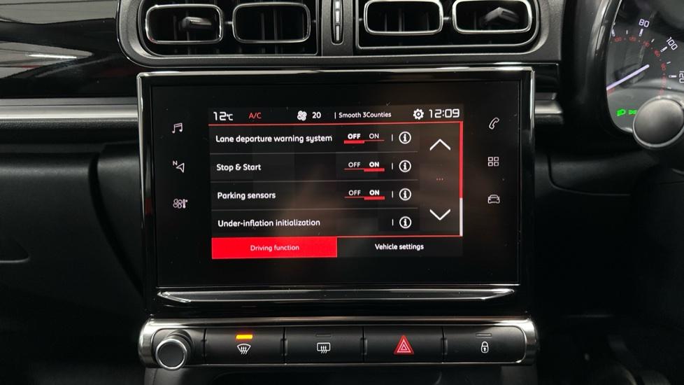 Auto Stop Start /Lane Assist 