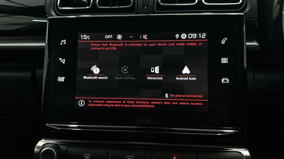 Bluetooth/Apple CarPlay/Android Auto 