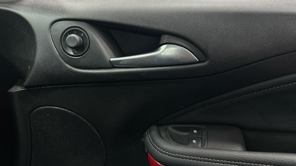 Electric Windows / Wing Mirrors 