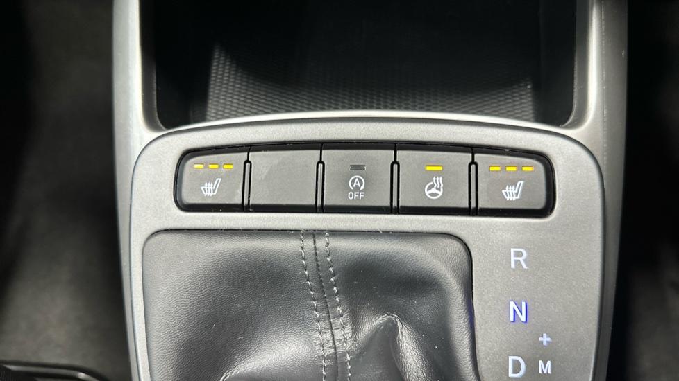 Heated Seats/Heated Steering Wheel/Auto Stop Start 