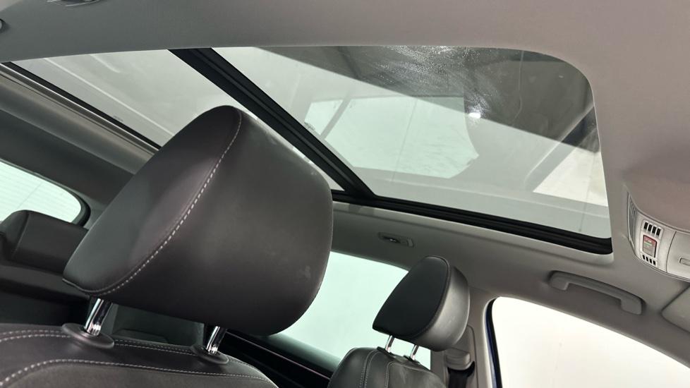 Panoramic Roof