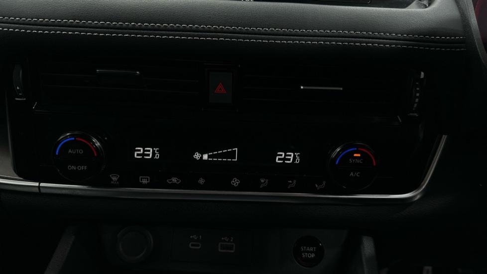 Air Conditioning /Dual Climate Control 