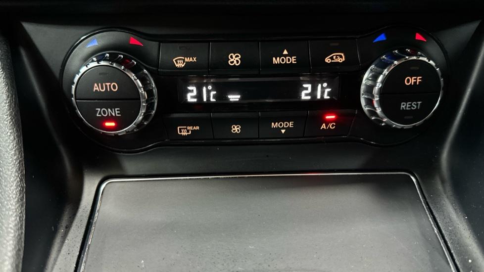 Air Conditioning /Dual Climate Control 