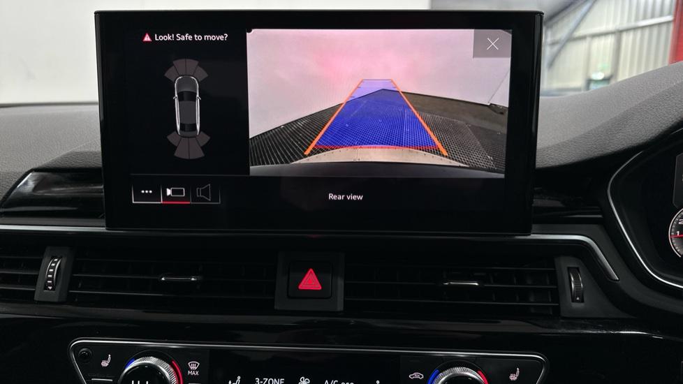 Rear View Camera /Park Pilot 