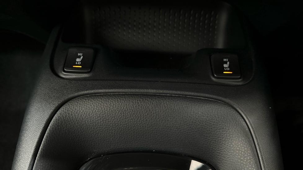 Heated Seats 