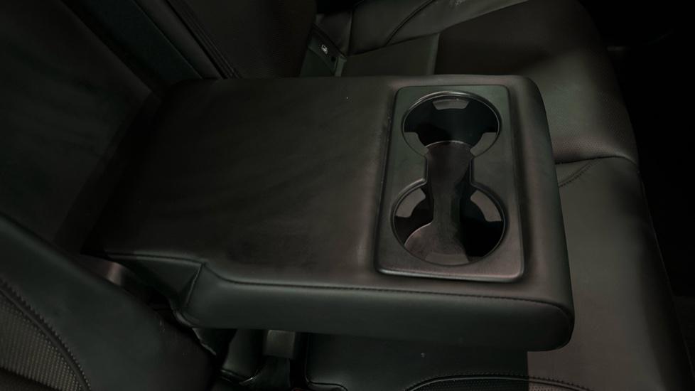 Rear Armrest/ Cup Holder