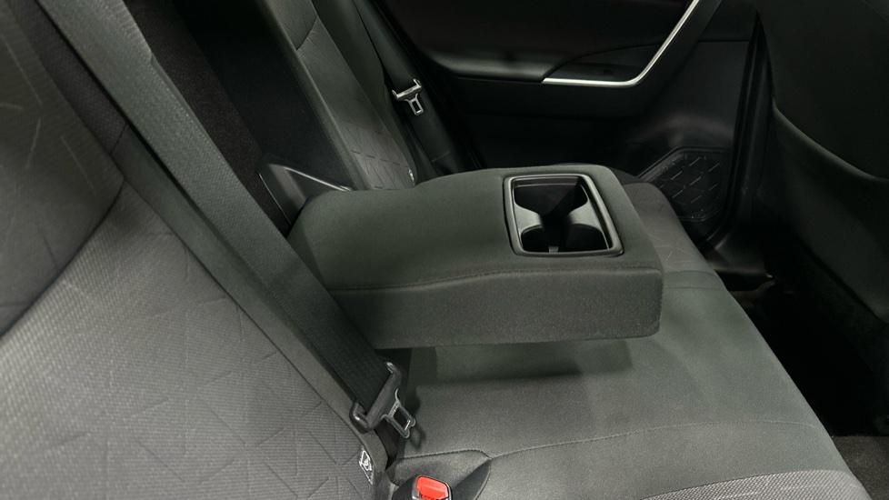 Rear Armrest/ Cup Holder