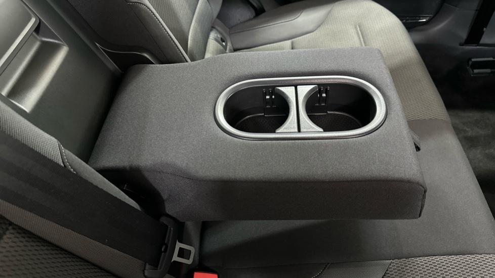 Rear Armrest/ Cup Holder