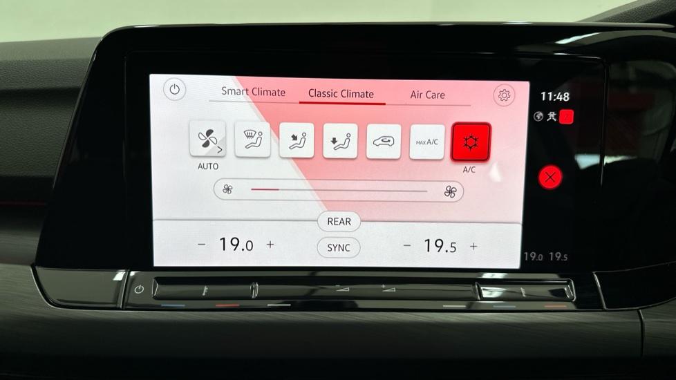 Air Conditioning /Dual Climate Control 