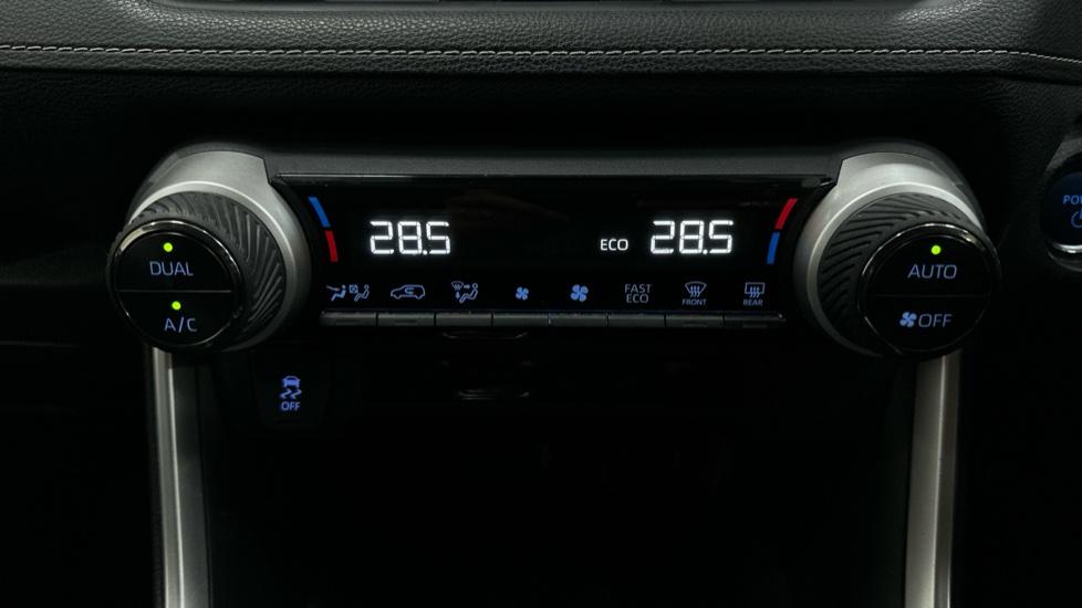 Air Conditioning /Dual Climate Control 