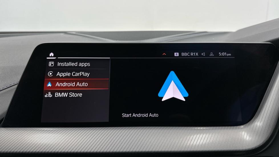 Apple Car Play & Android Auto