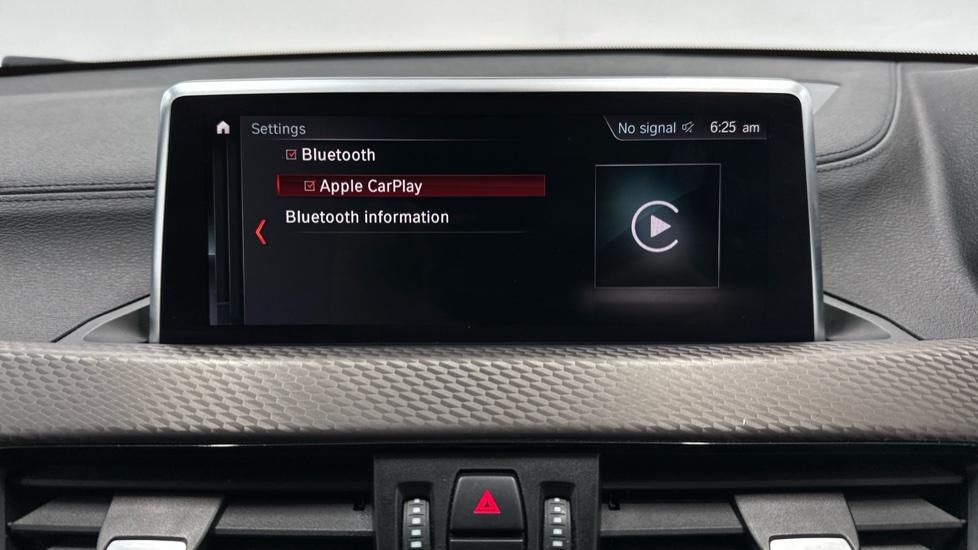 Apple Car play/Bluetooth