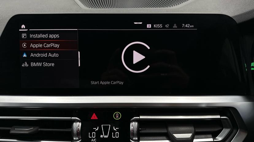 Apple Car Play & Android Auto