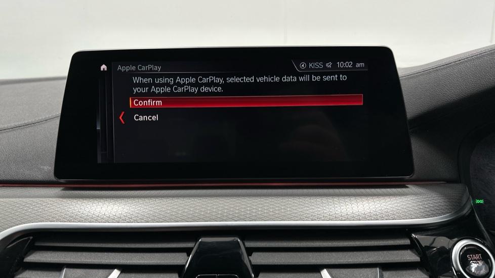 Apple Car Play & Android Auto