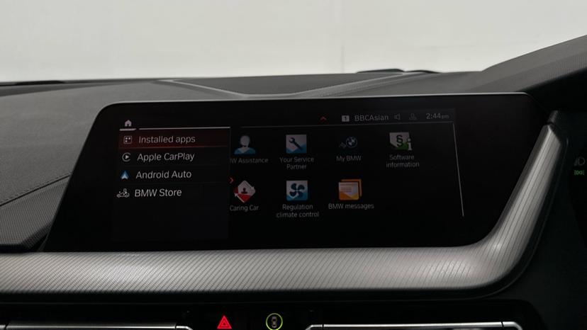 Apple Car Play & Android Auto