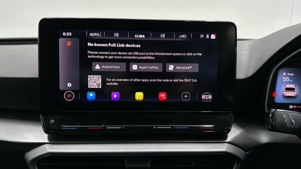 Apple Car Play & Android Auto