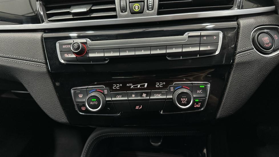 Air Conditioning /Dual Climate Control 