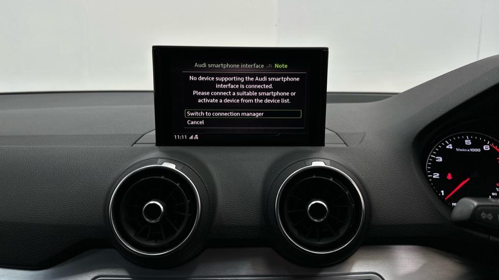 Apple Car Play & Android Auto