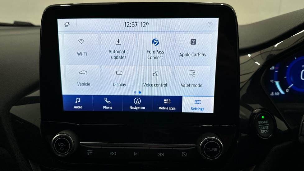 Apple CarPlay 