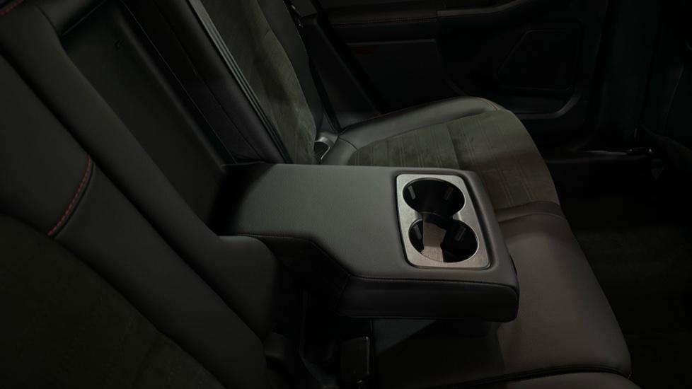 Rear Armrest/ Cup Holder