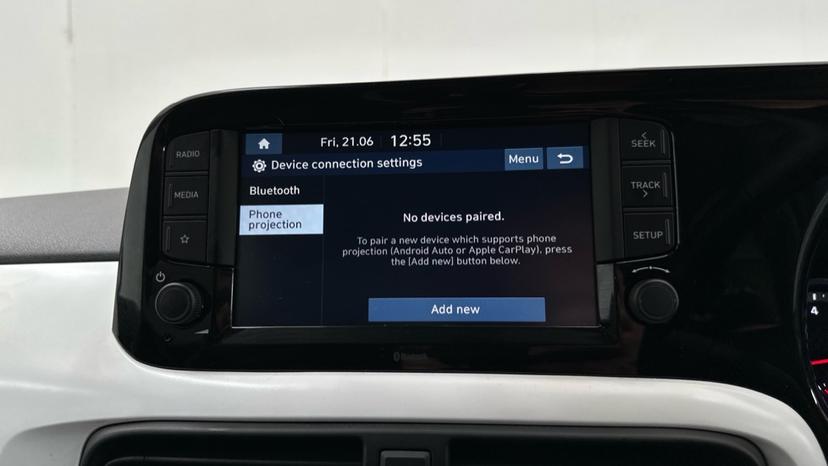 Apple Car Play & Android Auto