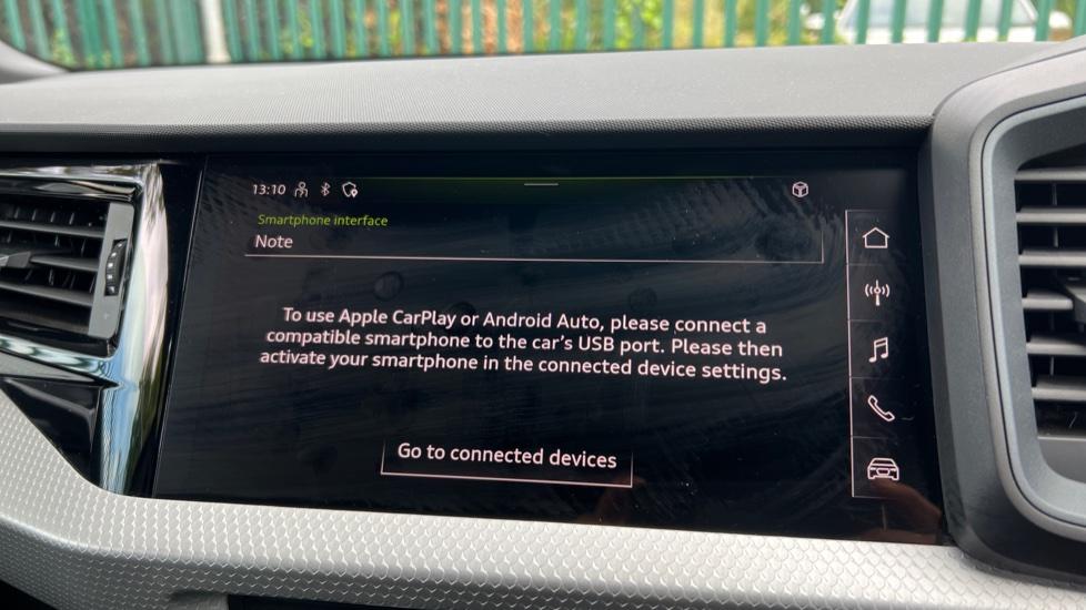 Apple Car Play & Android Auto