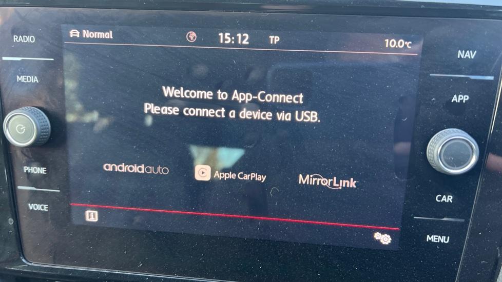 Apple Car Play