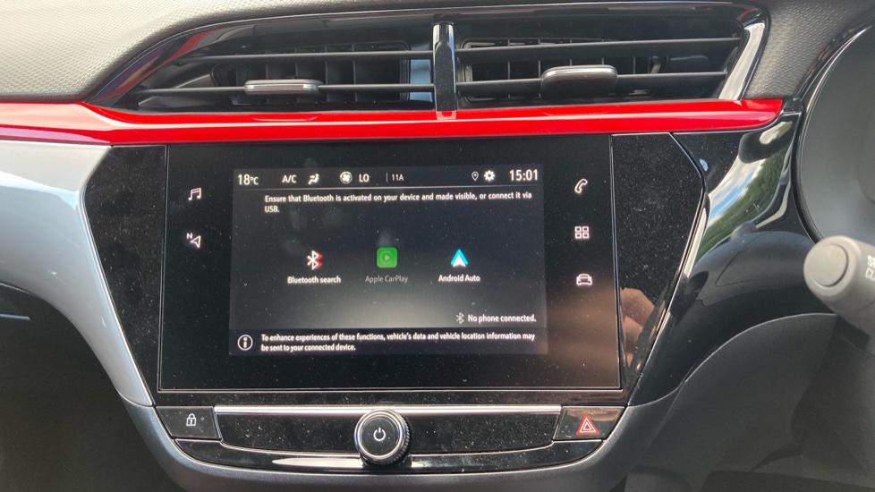 Apple Car Play & Android Auto