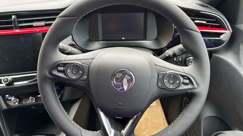 multifunctional steering wheel