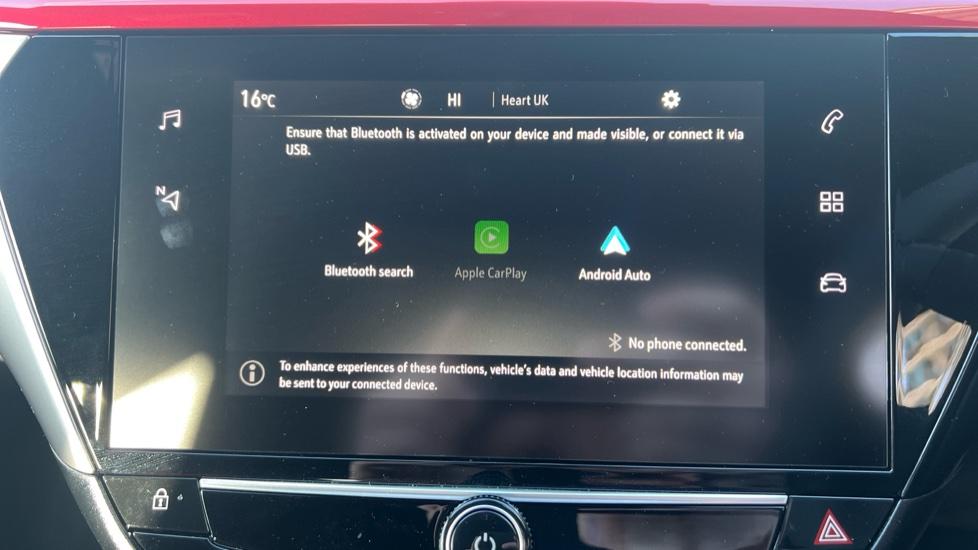 Apple Car Play & Android Auto