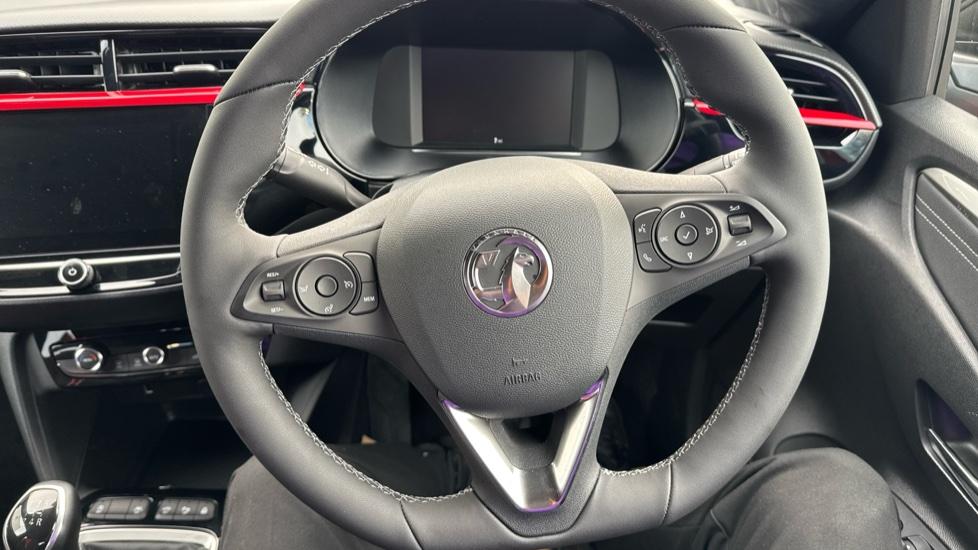 multifunctional steering wheel