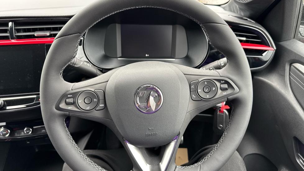 multifunctional steering wheel