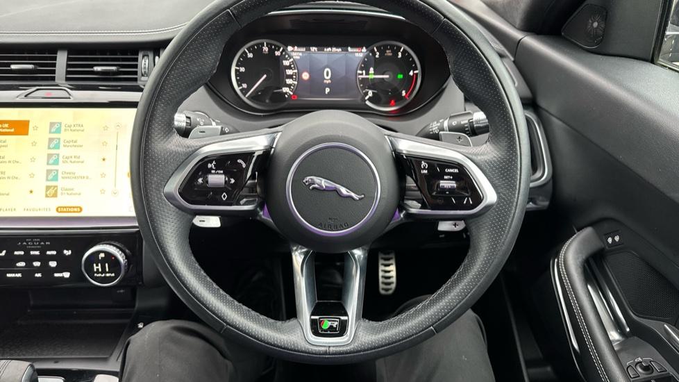 multifunctional steering wheel