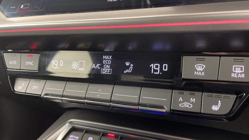 Air conditioning and dual climate control 