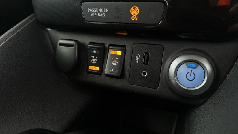 Heated / Cooling Seats
