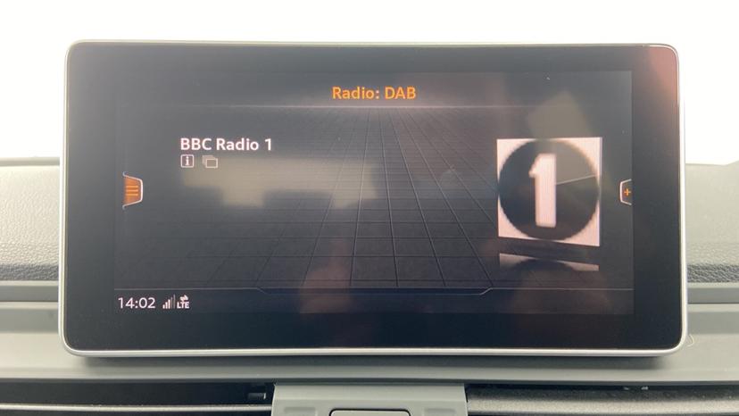 DAB radio 