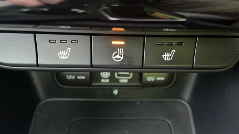 Heated steering wheel 