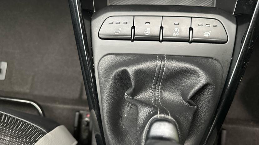 Heated Seats / Auto Stop/Start / Heated Steering Wheel 