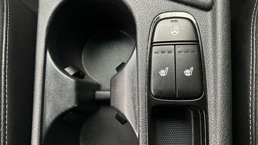 Heated Seats / Heated Steering Wheel 