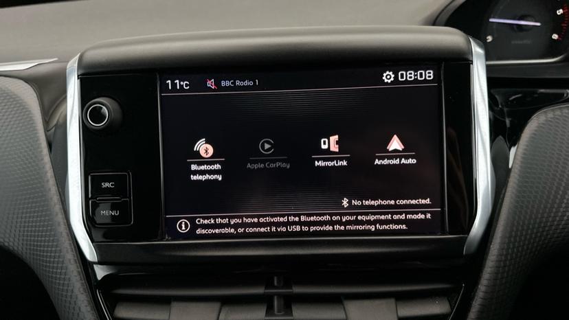 Apple CarPlay/Android Auto/ Bluetooth 