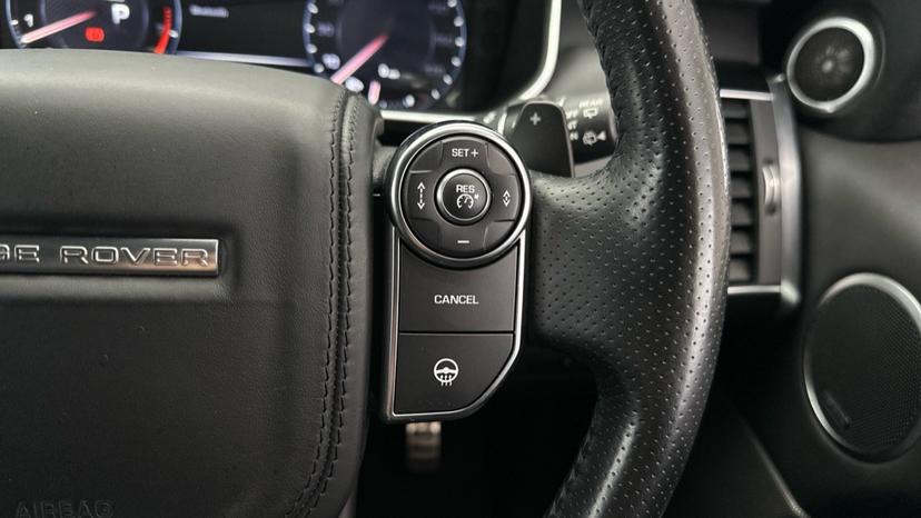 Cruise control/Paddle Shift /Heated Steering Wheel 