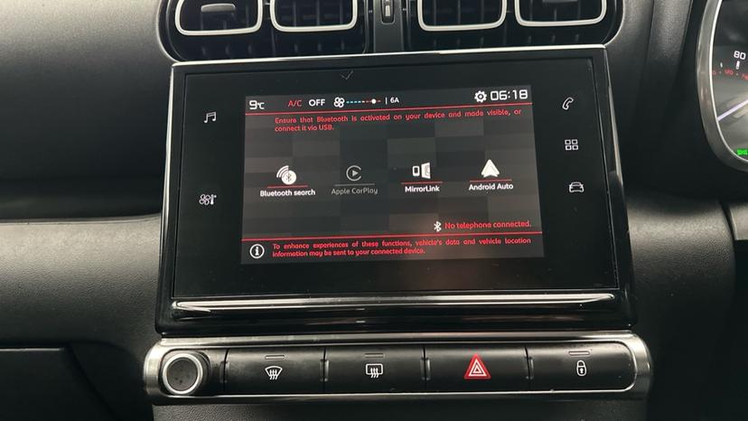 Apple CarPlay / Android Auto /Bluetooth