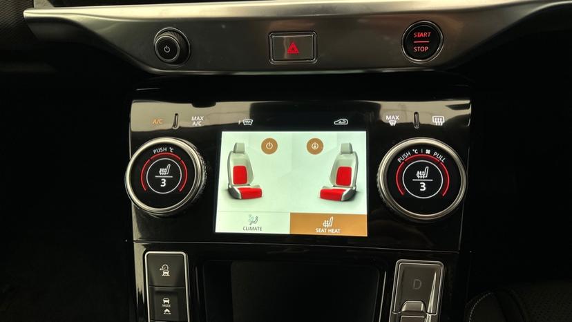 Air Conditioning/Dual Climate Control/Heated Seats 