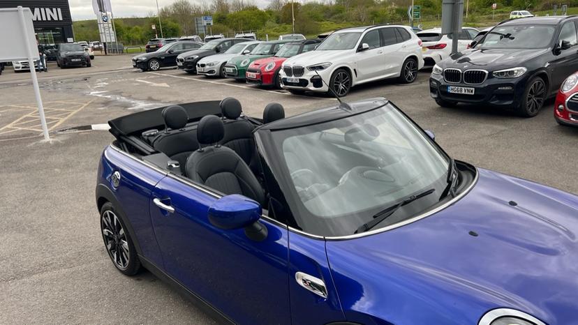 Convertible Roof