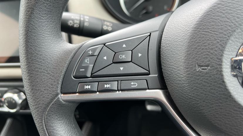 steering wheel controls 